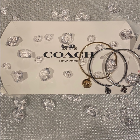 Never Used Coach 3 Tier Bangle - Picture 1 of 9